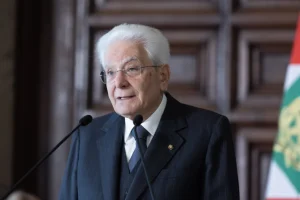 Mattarella “Ricerca e scienza salvano vite umane, contrastare credenze irrazionali e fake news distruttive” / Video