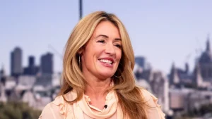 Cat Deeley rocks autumn style with chic camel jeans as a versatile alternative to blue.