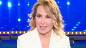 Barbara d’Urso dopo Mediaset: i colleghi che le hanno mostrato vero sostegno pubblico
