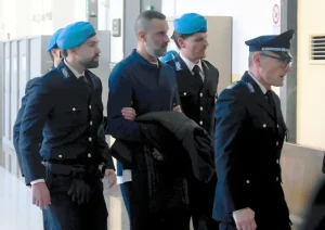 Omicidio Mansouri, la Procura di Milano chiede il rinvio a giudizio per l’ex poliziotto Carmelo Cinturrino