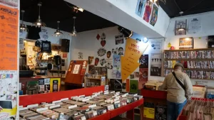 I 14 negozi di dischi a Londra da non perdere per gli amanti della musica.