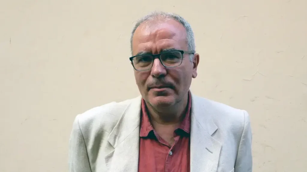 Intelligenza artificiale: compagna fedele dei docenti, ma non sostituta. Intervista al prof Benassi – VIDEO