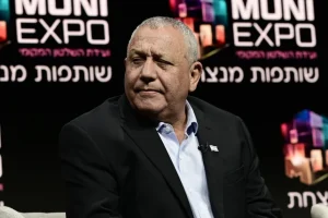 Israele, Eisenkot “Useremo la maggioranza parlamentare della nuova Knesset contro il governo del 7 ottobre”