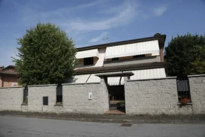 Caso Garlasco, nella relazione Ris del 2007 nessuna traccia del test negativo al sangue sui pedali della bici di Stasi