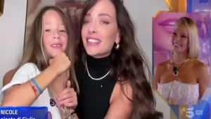 GF Vip, Giulia Provvedi attaccata da Valeria Marini: Silvia rompe il silenzio finalmente