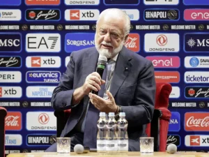 Napoli, De Laurentiis “Il club non è in vendita, voglio fare lo stadio nuovo”