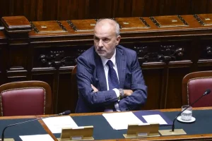 La campagna del ministero della Salute contro l’influenza, Schillaci: “Vaccinarsi è fondamentale”