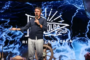 Renzi alla Leopolda risponde a Conte: “Non ho bisogno di dare garanzie”. E lancia Calabresi come sindaco di Milano: “Lo vedrei bene”