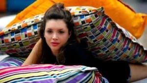 Ilenia Pastorelli sul GF: “Ho fatto un reality, non una rapina” in diretta
