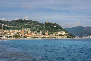 Turismo delle radici in Liguria, dalla California a Cogorno riscopre gli avi