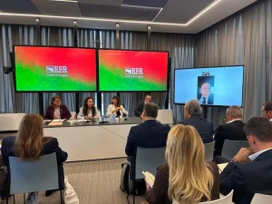 Insediata la Cabina di regia regionale per mettere in rete i 4 aeroporti dell’Emilia-Romagna