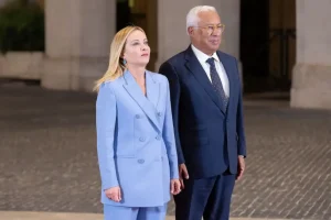 Competitività Ue, da Meloni, Merz e De Wever lettera con 3 proposte al presidente del Consiglio europeo Costa