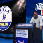 Matteo Salvini riconfermato segretario della Lega con 465 voti: “In Cdm dirò basta soldi e armi all’Ucraina”