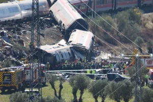 Incidente in Spagna, Tajani “Due donne italiane ancora disperse”