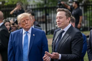 Wsj “Trump ha chiesto a Musk di rimuovere le restrizioni a Starshield in Ucraina”