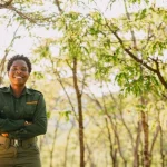 La storia ispiratrice di una delle prime guardie femminili dello Zimbabwe.