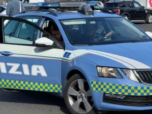 Noleggio auto con truffa sul web, tre indagati a Catania