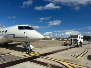 Neonata in pericolo di vita trasportata d’urgenza da Cagliari a Milano Linate dall’Aeronautica Militare
