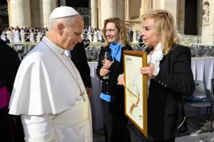 La Fondazione Artemisia ETS ricevuta da Papa Leone, la dignità della persona è al centro della cura