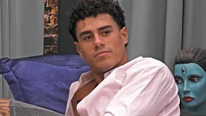Alessandro Roncaccia trionfa al GF Vip: “Sui social siamo imbattibili”