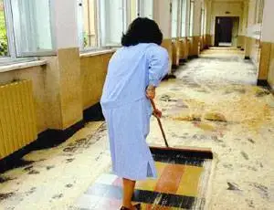 Supplenze terza fascia ATA: come aumentare il punteggio per l’aggiornamento 2027 con collaboratore scolastico.