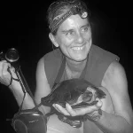 Addio a Sabine Schoppe, costruttrice rifugio per tartarughe di Palawan: eredità per la conservazione.