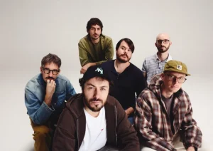 Pinguini Tattici Nucleari: nuovo album “Replay” in uscita il 4 dicembre 2023
