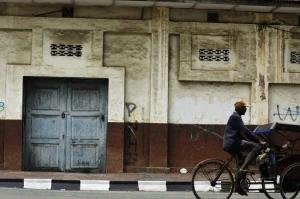 ASP Ragusa: opportunità di lavoro per operatori con licenza media e disabili in varie mansioni.
