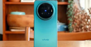 Il Vivo X Fold 6 riporta indietro nel tempo: scopri cosa lo rende unico.