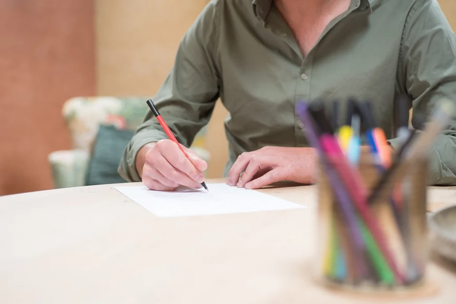 L’Università di Salerno assume diplomati come collaboratori amministrativi con stipendio di 1.900 euro.